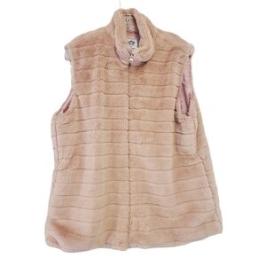 Katydid | Women's Salmon or Light Pink Fluffy Faux Fur Vest (Size 2X)